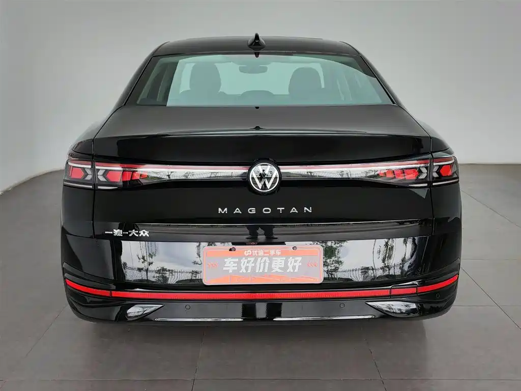 Volkswagen Magotan 2026 300TSI Premium Edition Eye-catcher фото 4