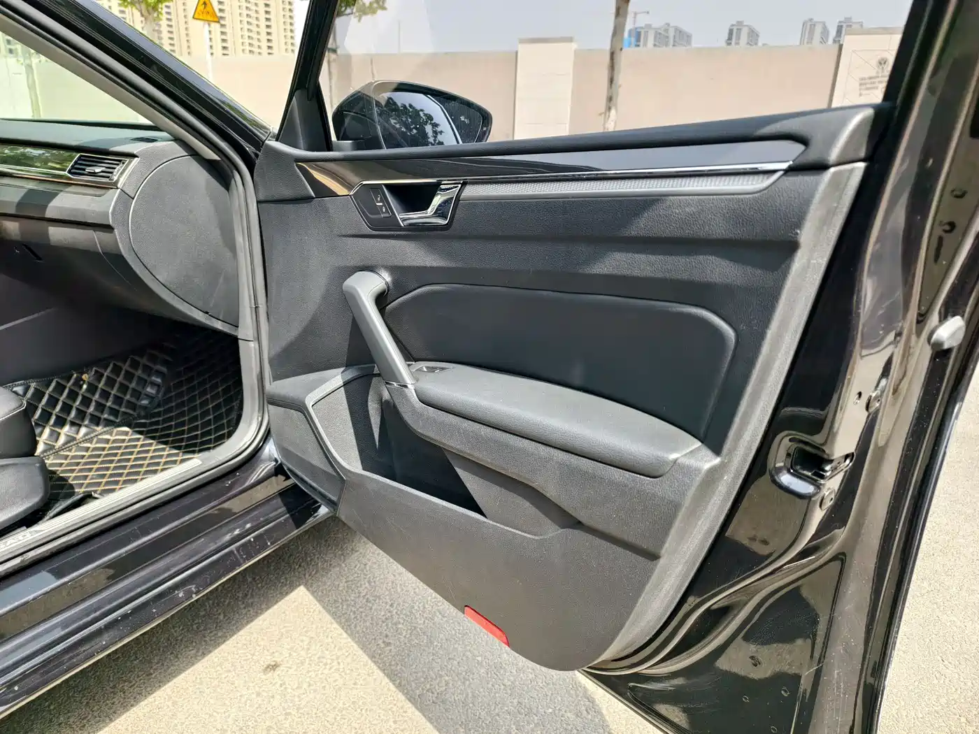 Volkswagen Passat 2016 330TSI DSG Executive Edition фото 6