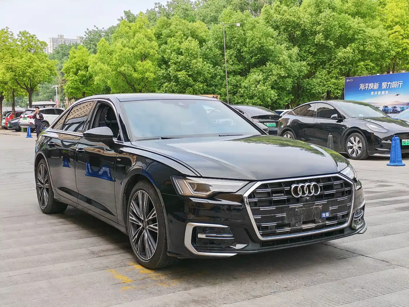 Audi A6L 2024 45 TFSI quattro Premium Dynamic фото 3