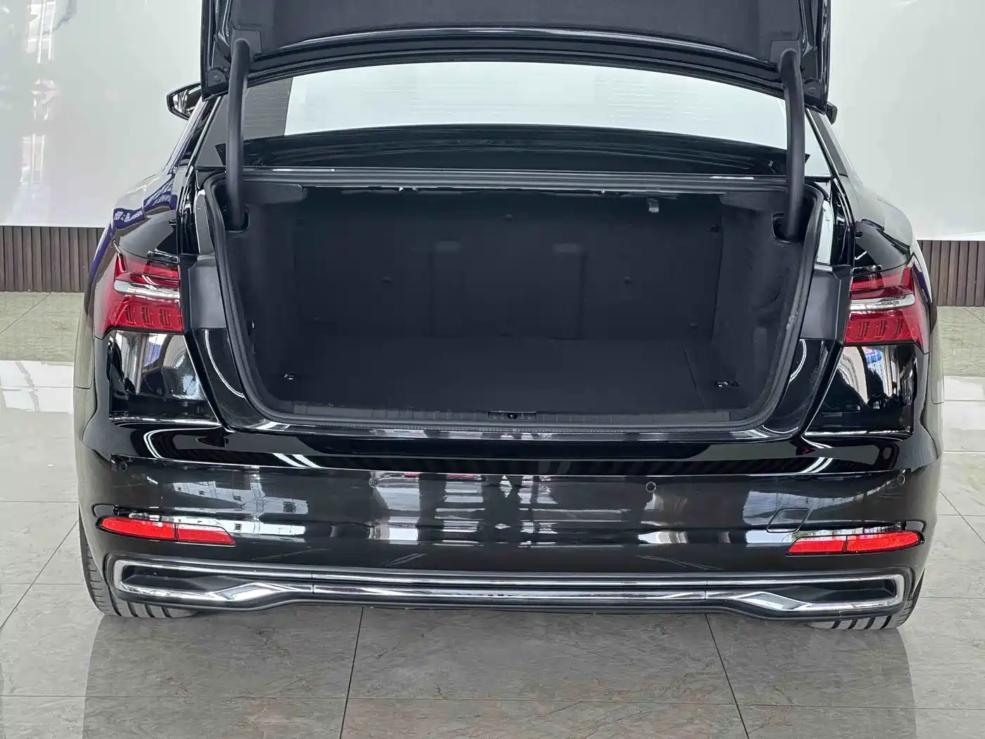 Audi A6L 2024 45 TFSI quattro Premium Elegance фото 7