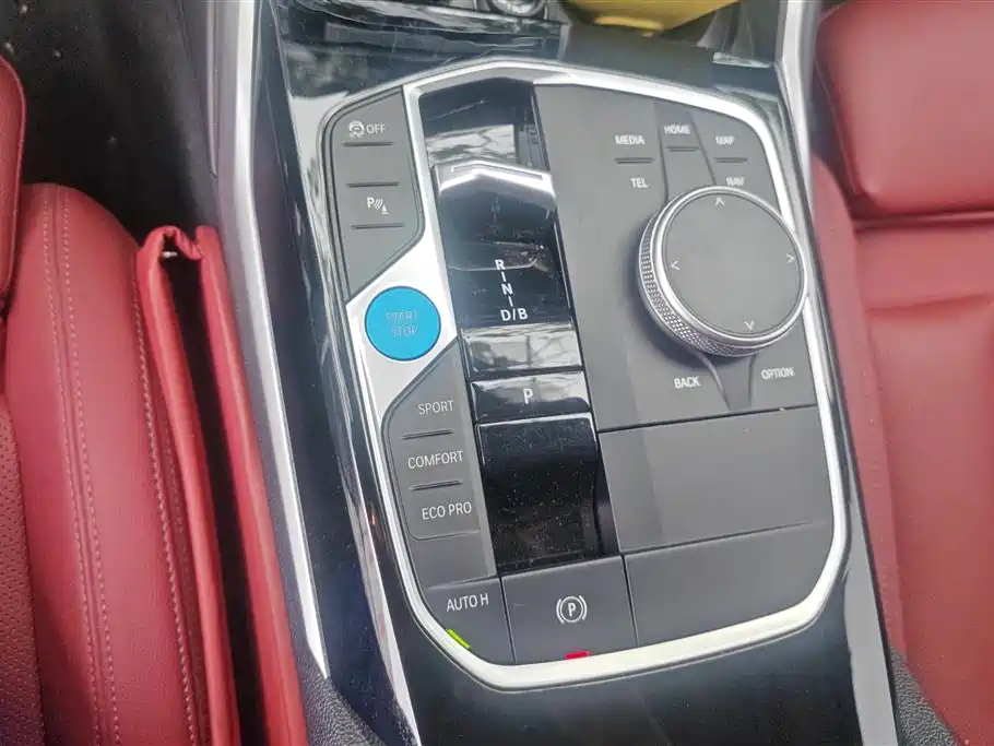 BMW i3 2024 eDrive 35 L фото 16