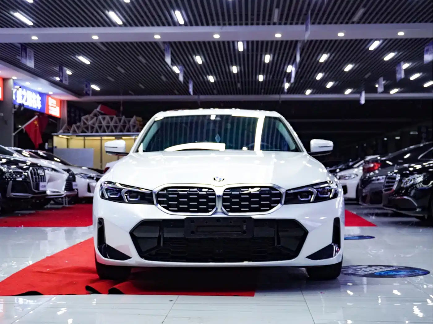 BMW 3 Series 2024 325i M Sport Package фото 2
