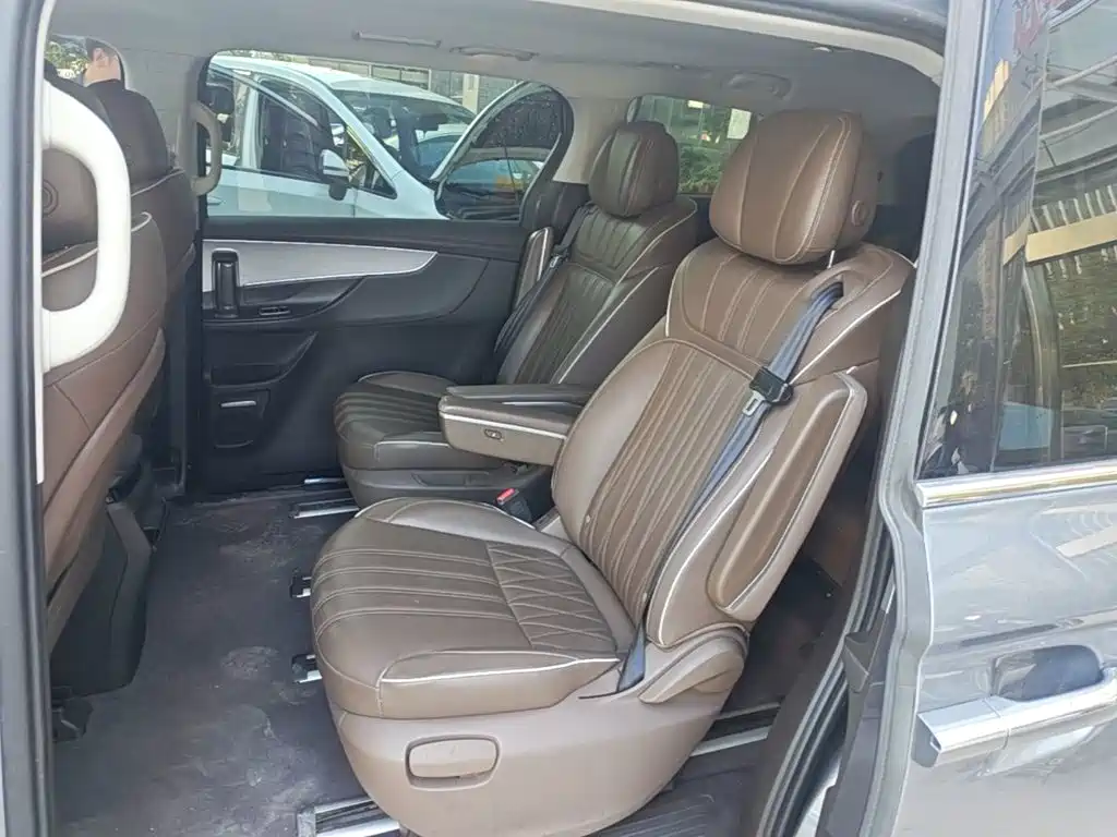 Roewe iMAX8 2024 2023 400TGI Comfort Edition