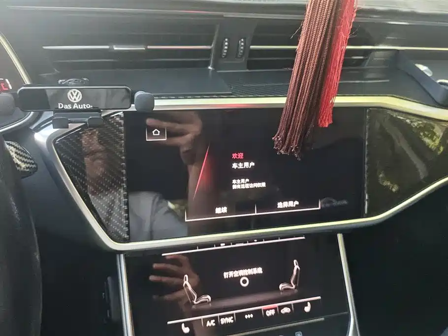 Audi A6L 2024 40 TFSI Luxury Elegance фото 13