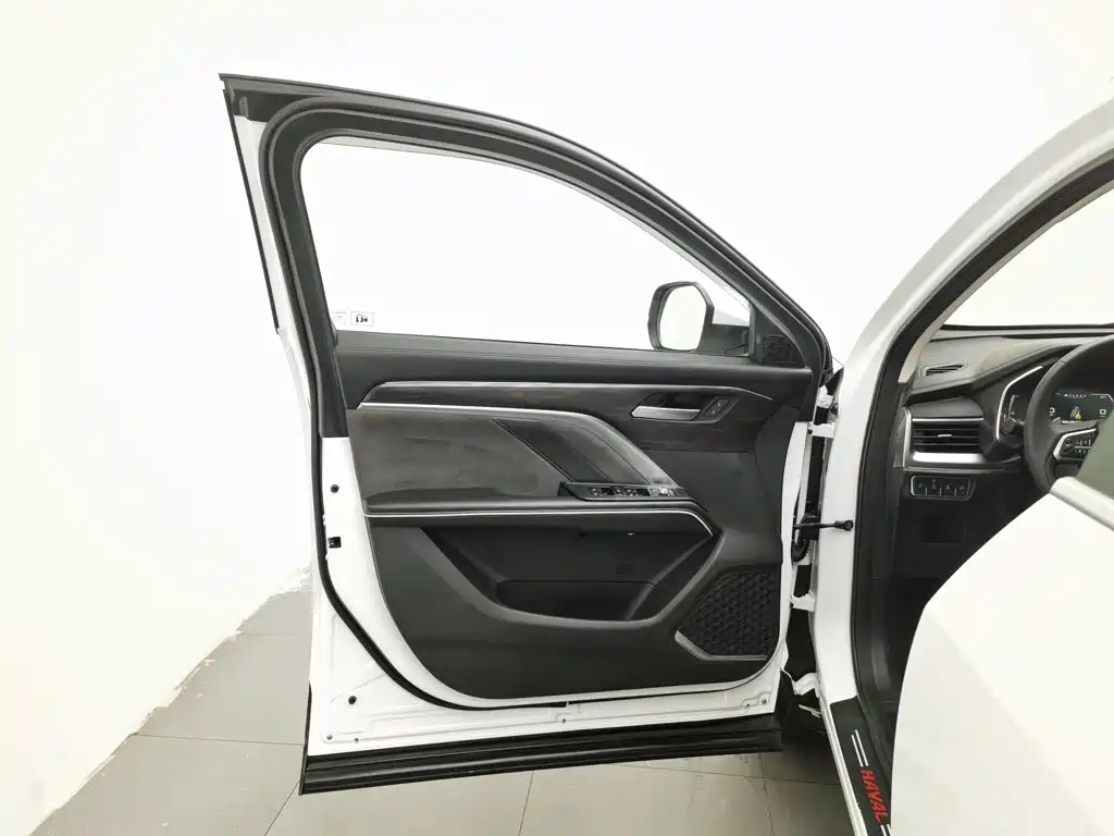 Photo 8 - Haval H6