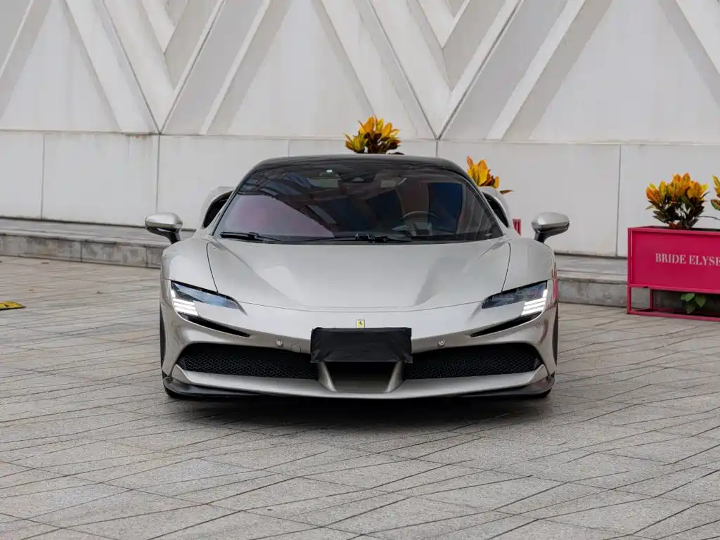 Ferrari SF90 2022 2021 3.9T V8 Spider
