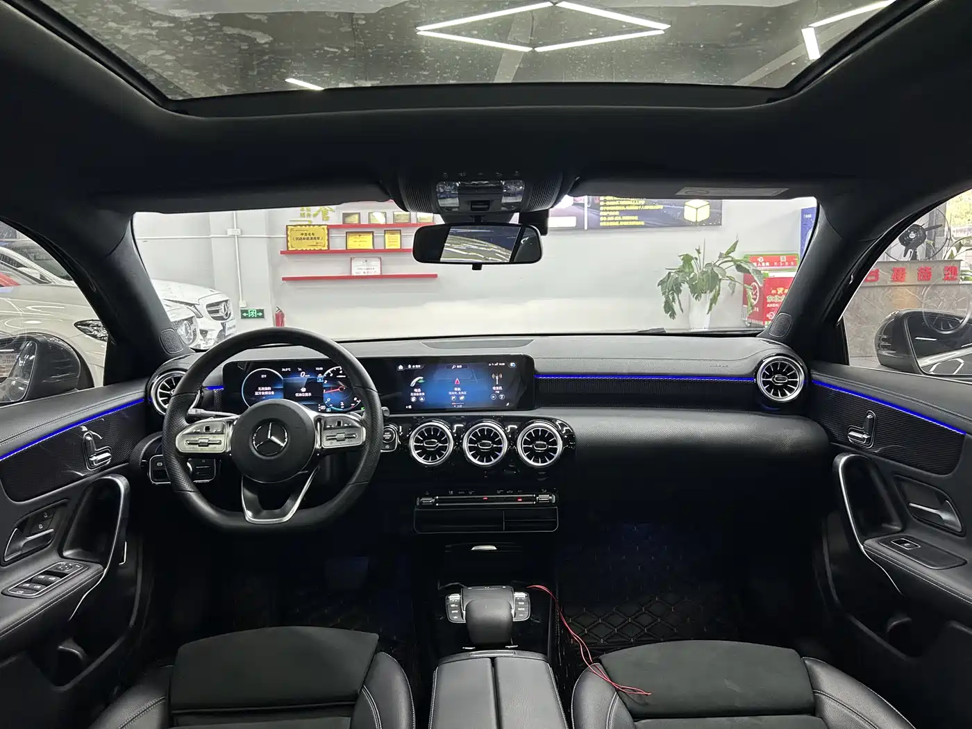 Mercedes-Benz A-Class 2022 Facelift II A 200 L Sport Sedan Fashion фото 4