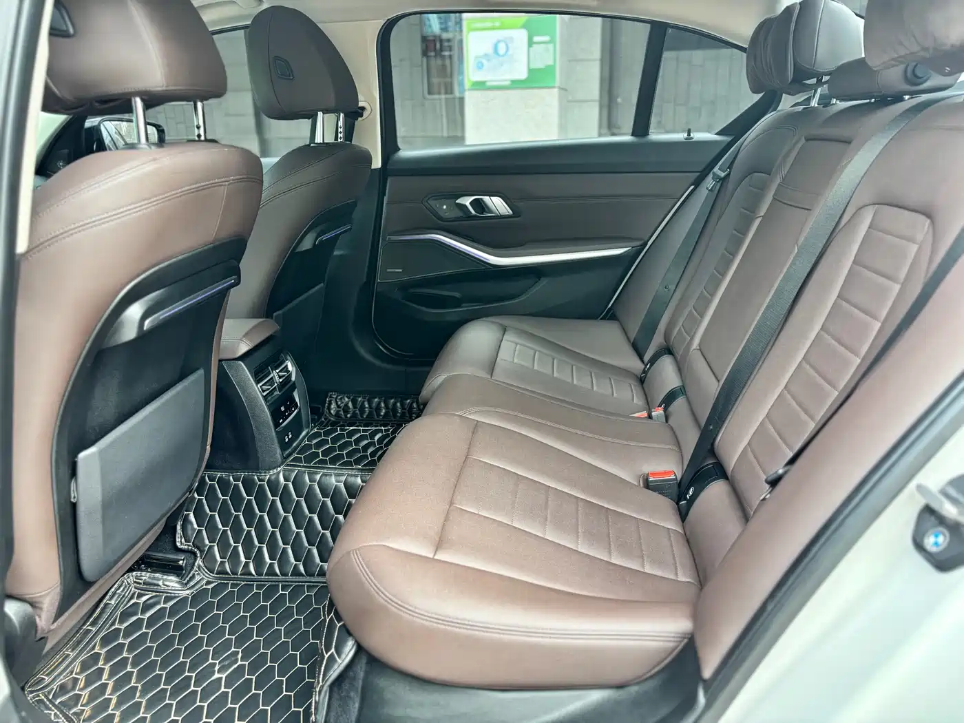 BMW 3 Series 2020 325Li M Sport Black Night Package фото 17
