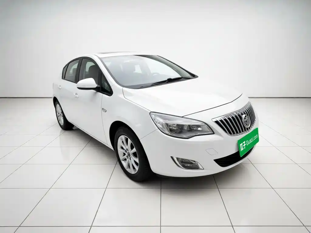 Фото 24 - Buick Excelle