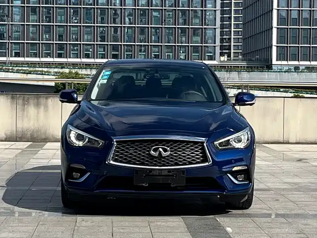 Infiniti Q50L 2018 2.0T Premium Edition China V — фото 2
