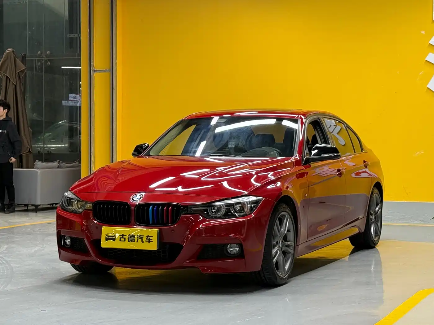 BMW 3 Series 2018 320Li Leading M Sport Package