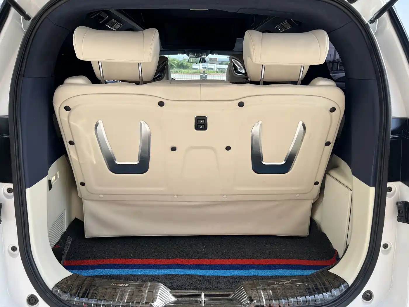 GAC Trumpchi Trumpchi M8 2021 Leading Show Series 390T Luxury Edition фото 12