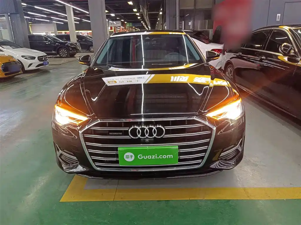 Audi A6L 2023 45 TFSI Premium Selection Elegance фото 3