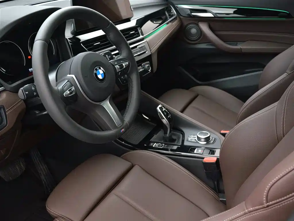 BMW X2 2023 sDrive25i M Sport Shadow Edition фото 7