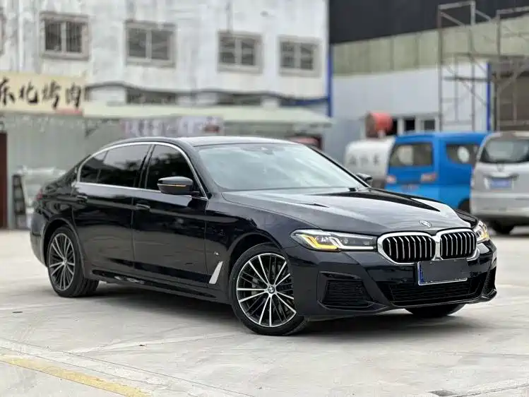 BMW 5 Series 2022 530Li xDrive M Sport Package фото 2