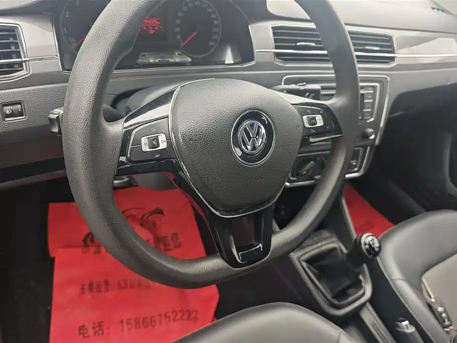 Volkswagen Santana 2019 1.5L Manual Comfort Edition China V фото 15