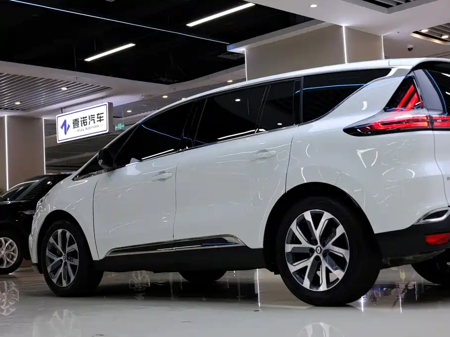 Renault Espace Classic 2018 2018 TCe 300 Adventure