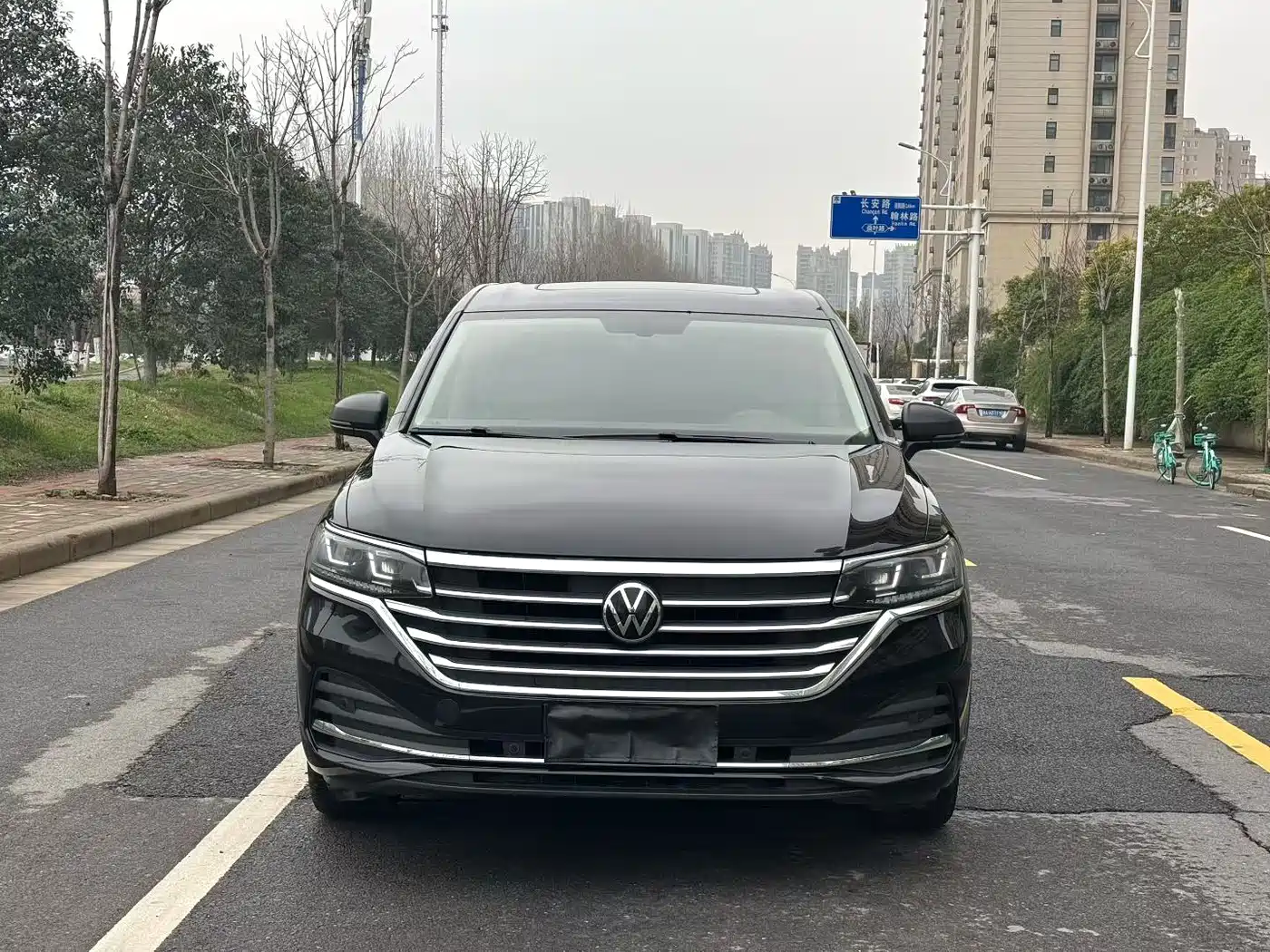 Volkswagen Viloran 2020 330TSI Luxury Edition фото 2