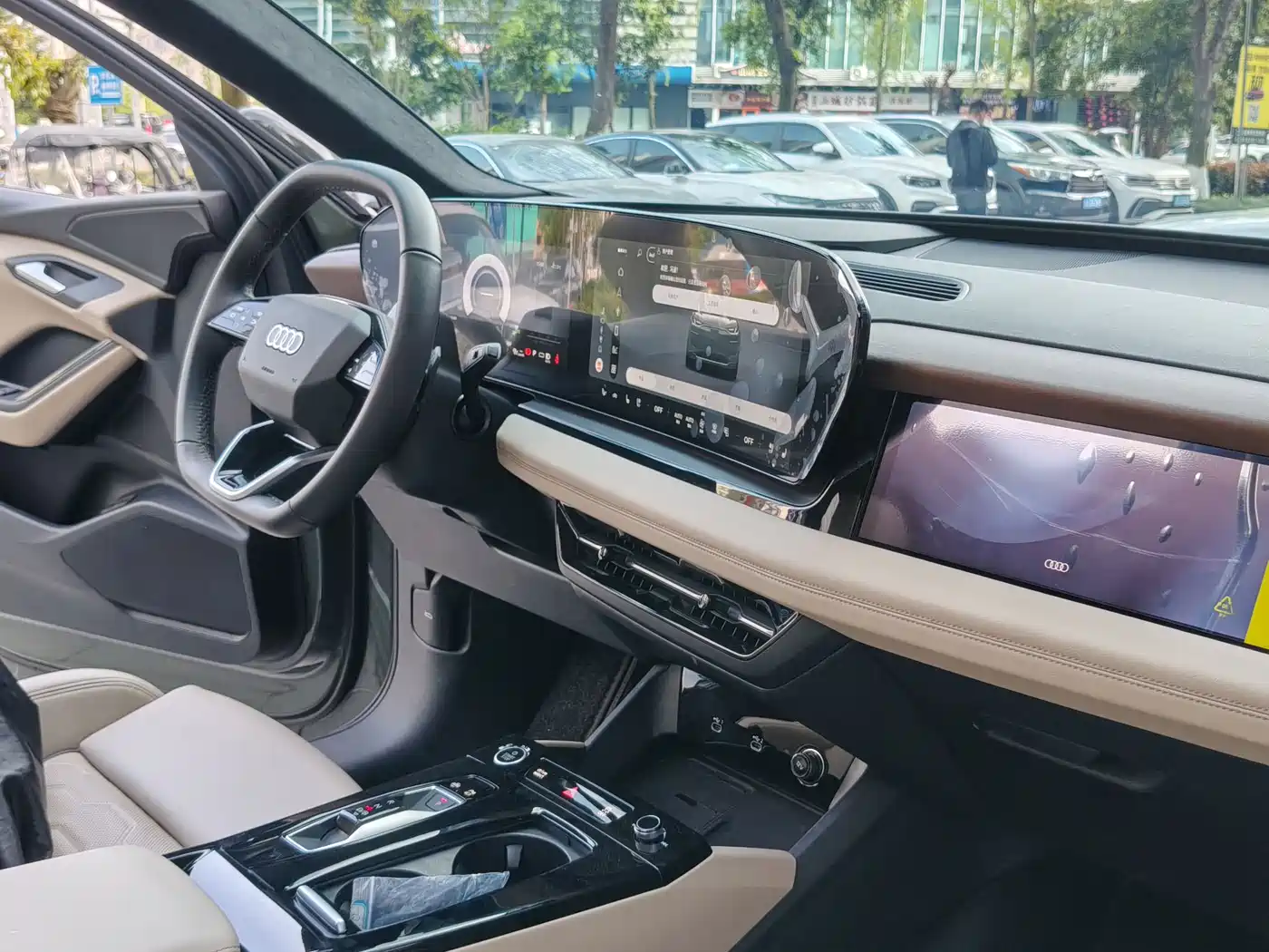 Audi Q6L e-tron 2025 Extended Range Edition фото 22