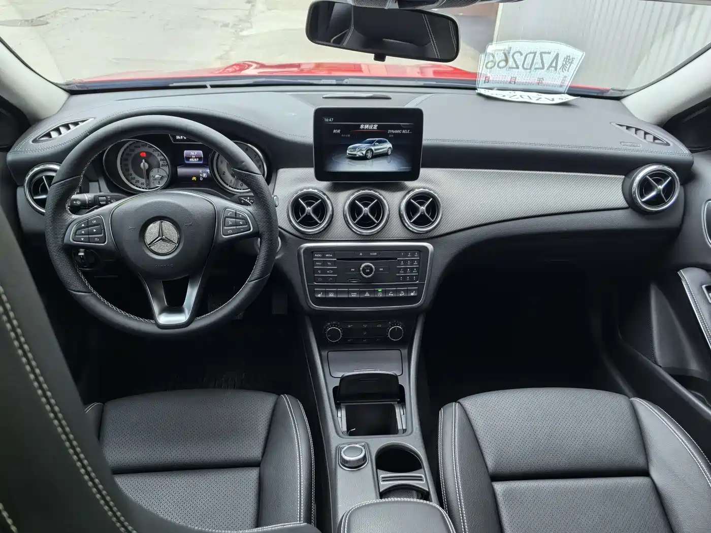 Mercedes-Benz GLA 2017 GLA 220 4MATIC Fashion фото 13