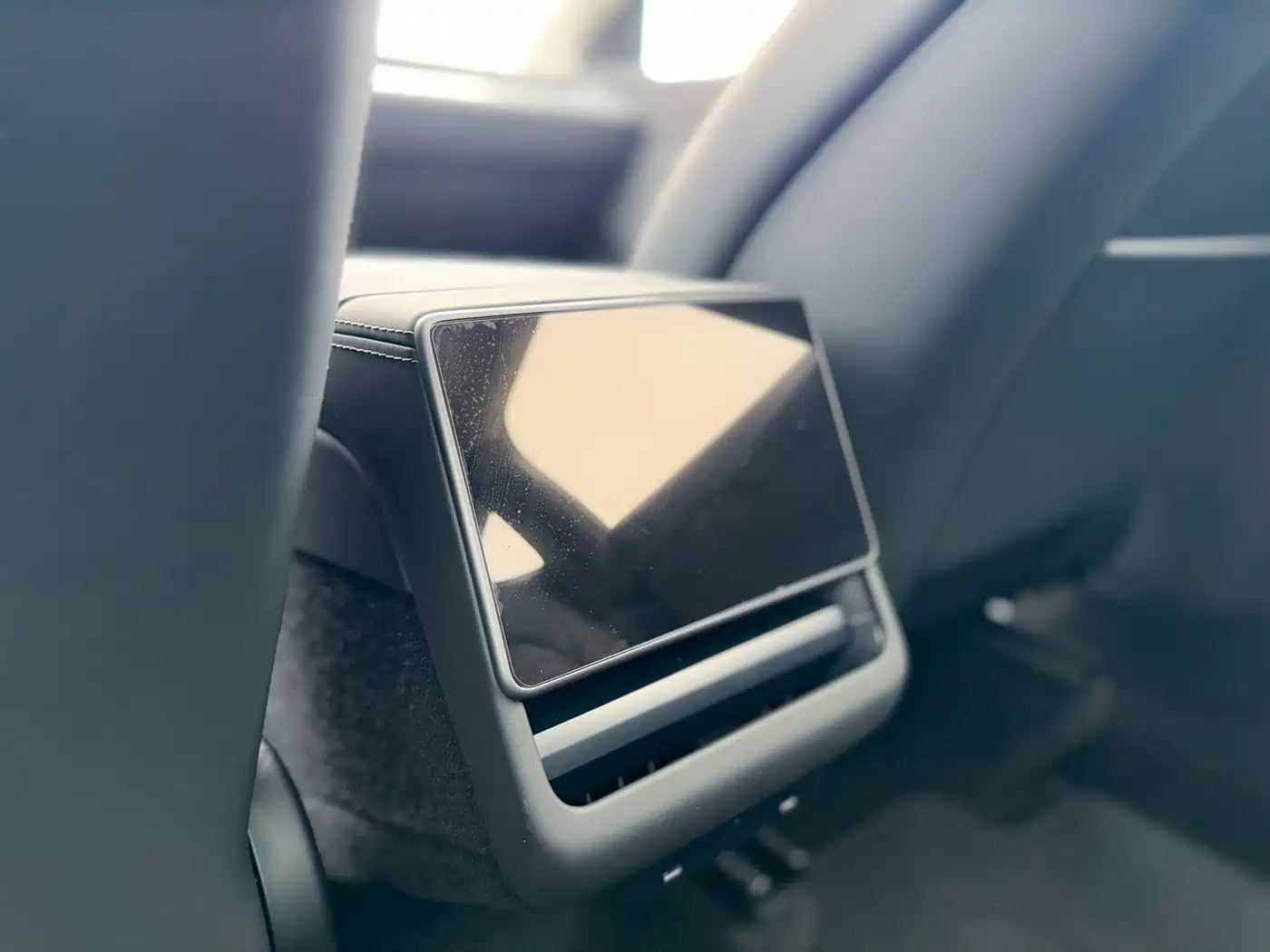 Tesla Model Y 2025 Rear-Wheel Drive фото 13