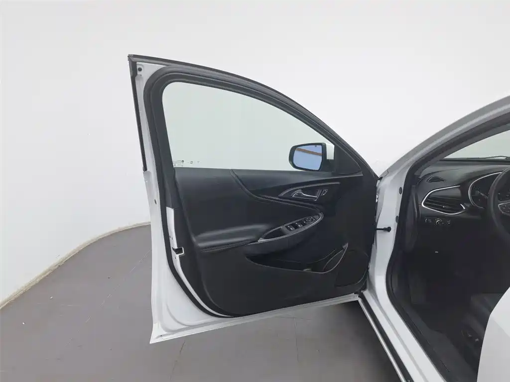 CHEVROLET MAI RUIBAO XL