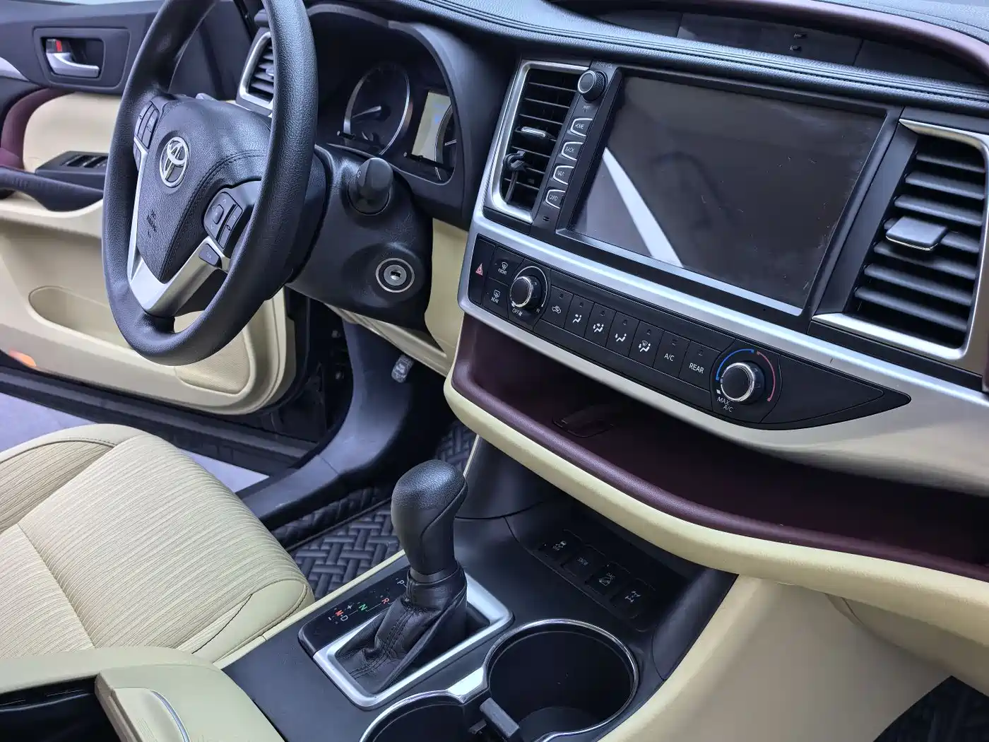 Toyota Highlander 2017 2.0T 4WD Elite 7-Seater фото 13