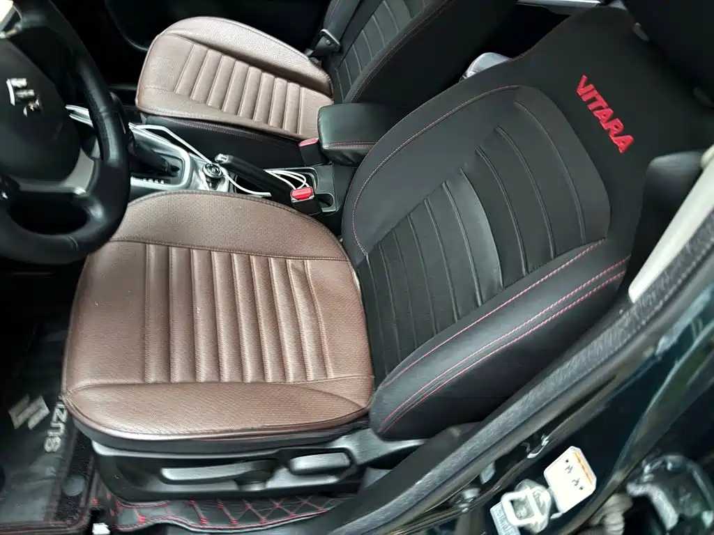 Фото 10 - Suzuki Vitara
