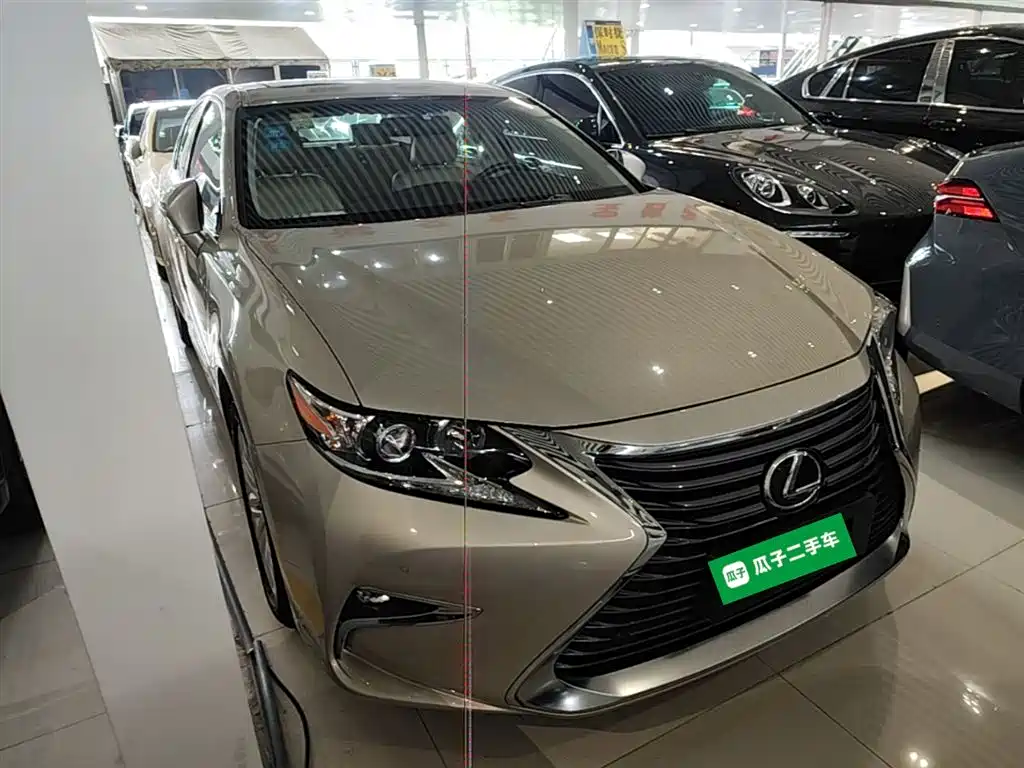 Lexus ES 2015 200 Elite Edition фото 4