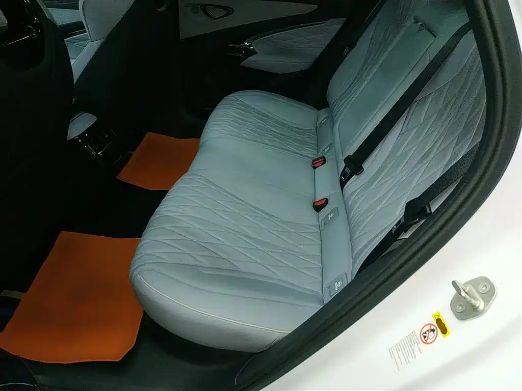 BYD Seal 2022 550km Standard Range RWD Premium фото 17