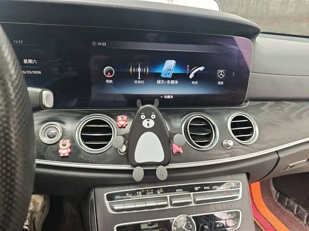 Mercedes-Benz E-Class 2018 E 200 L Sport фото 10