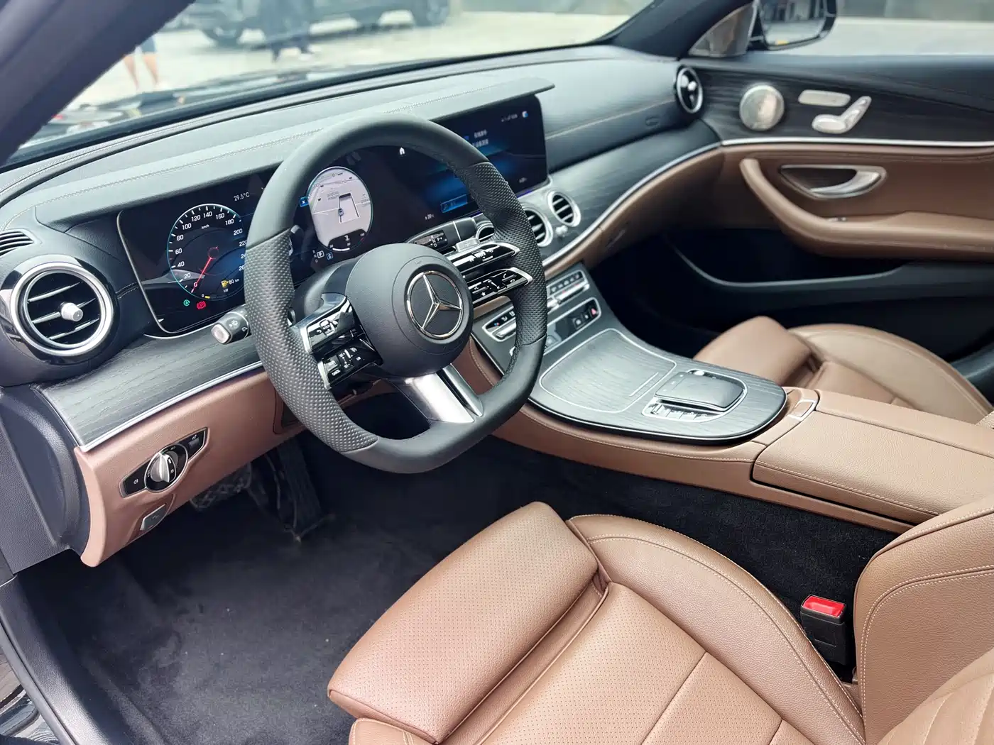 Mercedes-Benz E-Class 2022 Facelift E 300 L Sport Fashion Style фото 5
