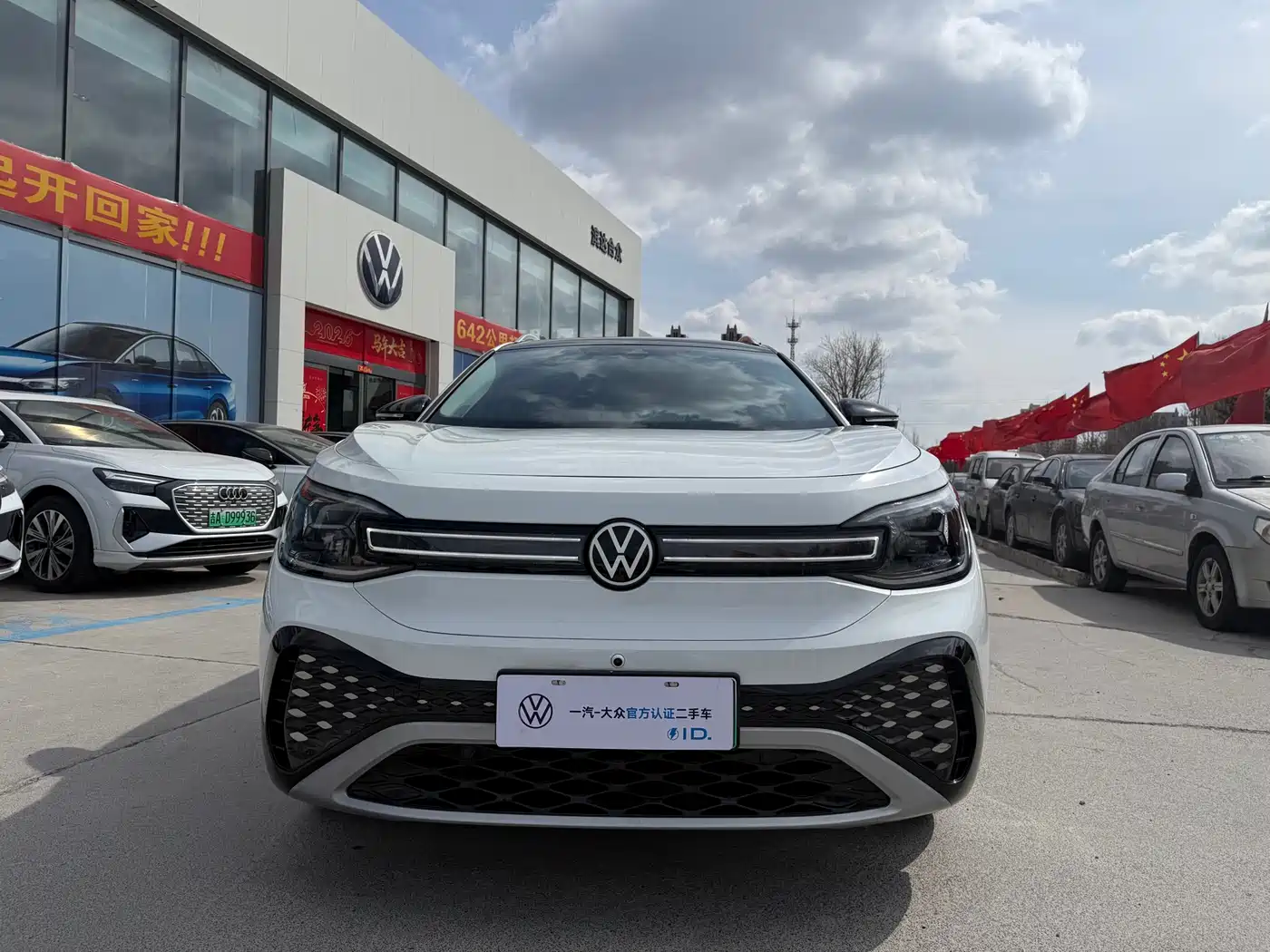 VOLKSWAGEN ID.6 CROZZ