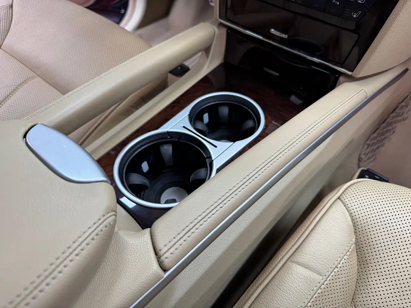 Mercedes-Benz GL-Class фото 31