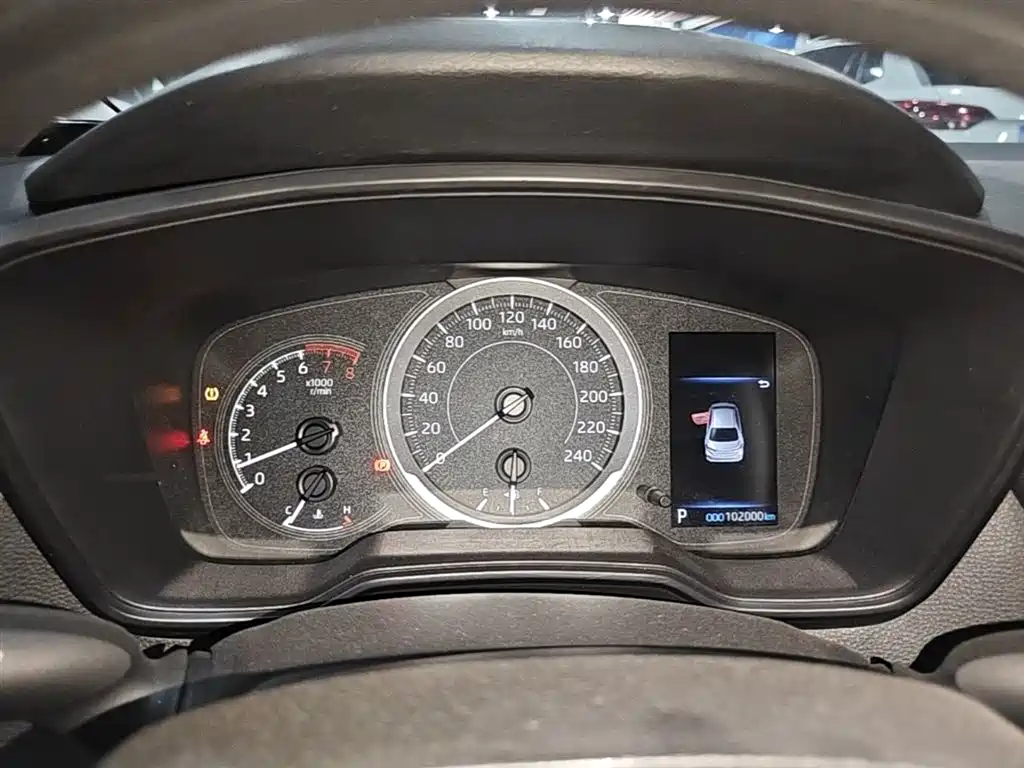 Toyota Corolla 2021 1.2T S-CVT Elite PLUS Edition фото 12