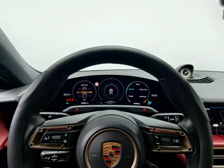Porsche Taycan 2022 Facelift Taycan фото 9