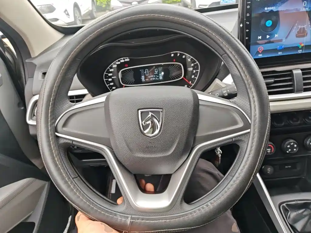 Baojun 510 2021 2021 1.5L Manual Dynamic Edition