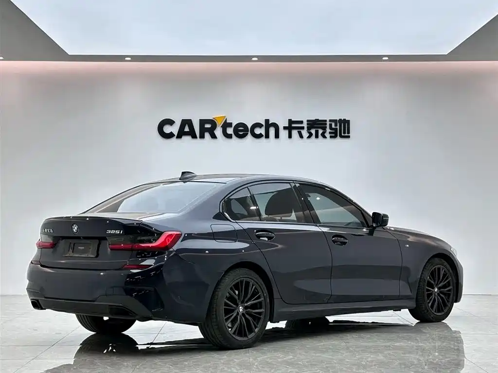 BMW 3 Series 2022 325i M Sport Shadow Edition фото 5