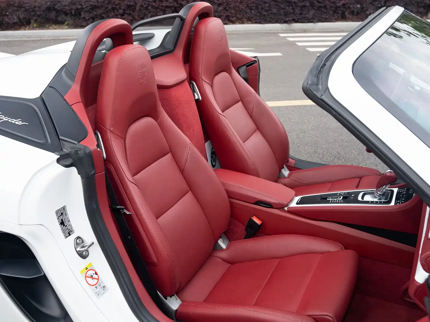 Porsche 718 2022 Spyder 2.0T фото 18