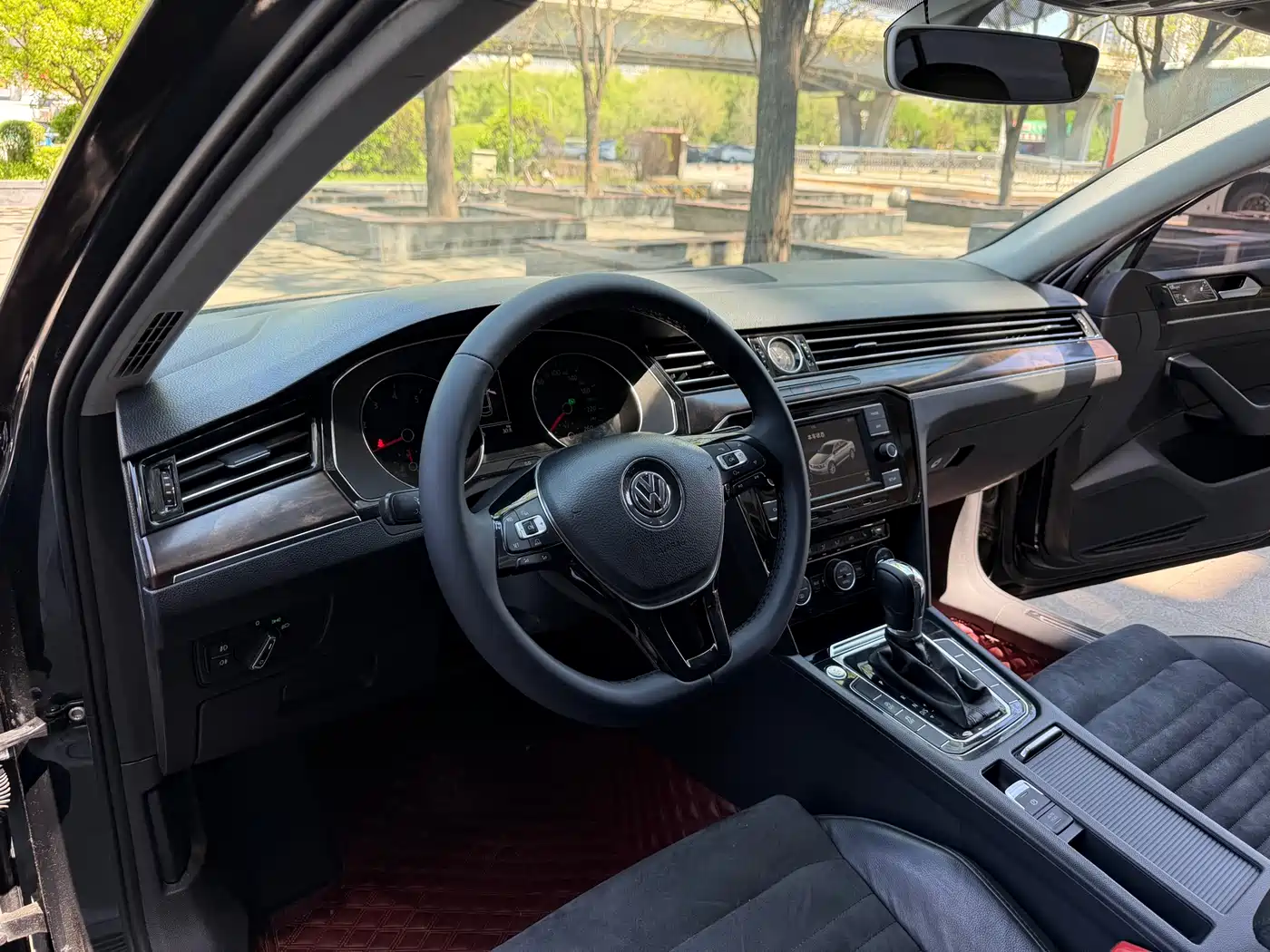 Volkswagen Magotan 2017 330TSI DSG Luxury фото 10