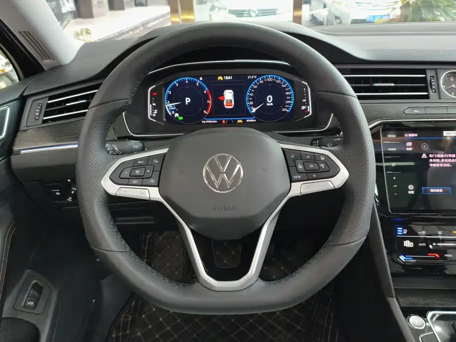 Volkswagen Magotan 2025 2026 Model 30 Million Special Selection 380TSI DSG Luxury
