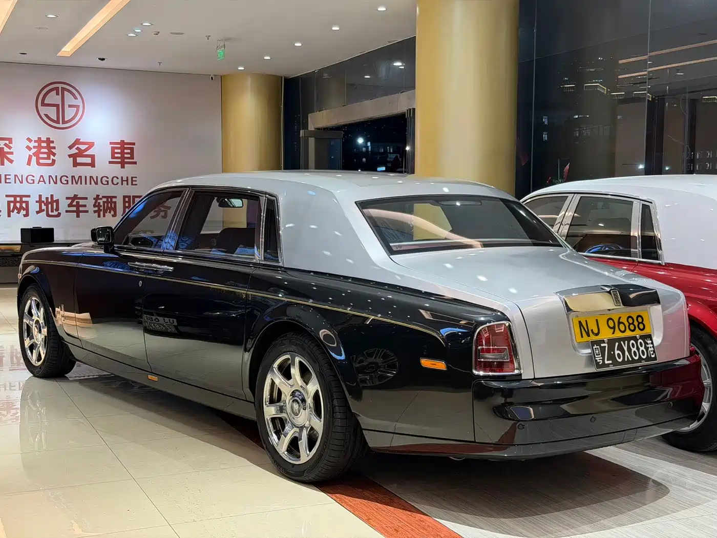 Фото 5 - Rolls-Royce Phantom
