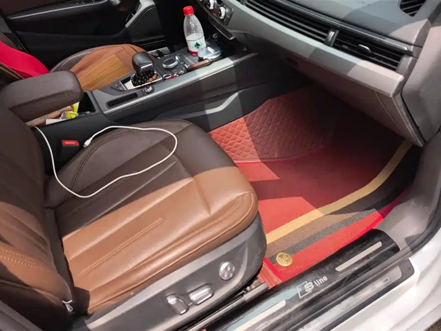 Audi A4L 2018 30th Anniversary 40 TFSI Progressive фото 8