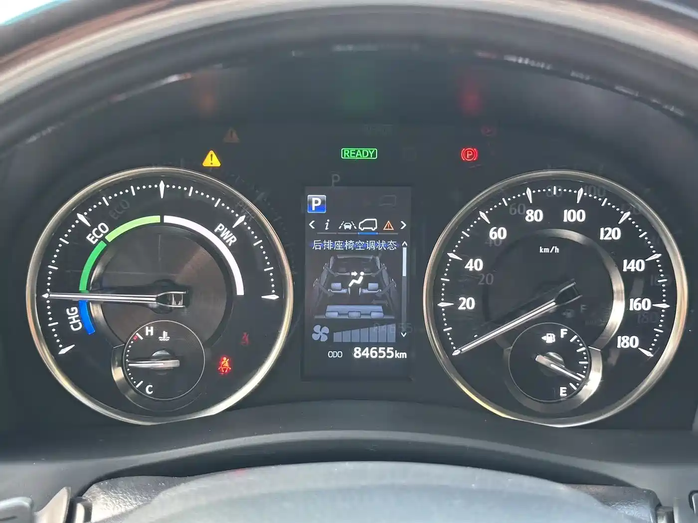 Lexus LM 2020 300h 4-Seat Imperial Edition фото 20