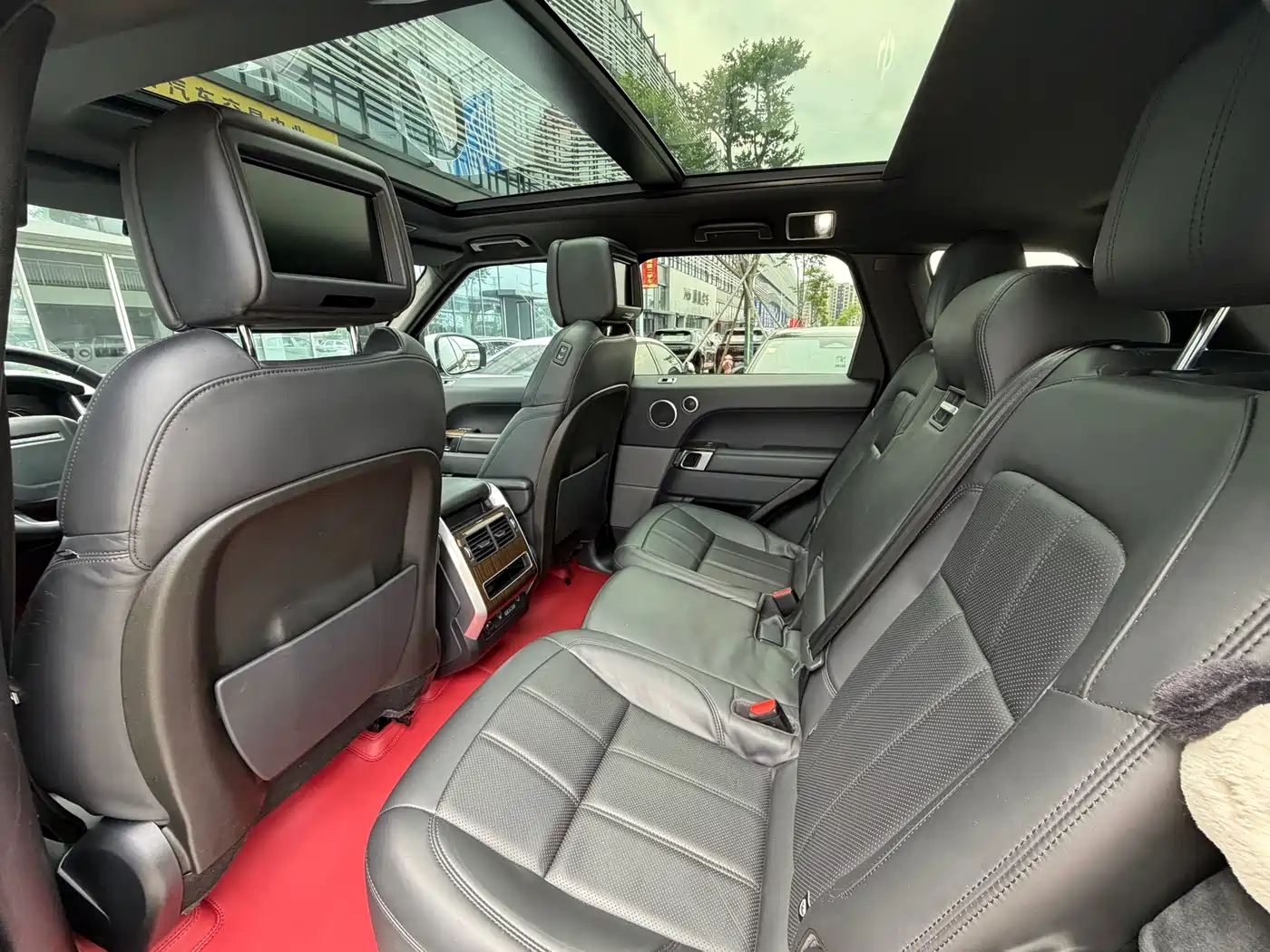 Land Rover Range Rover Sport PHEV 2018 Model P400e фото 8