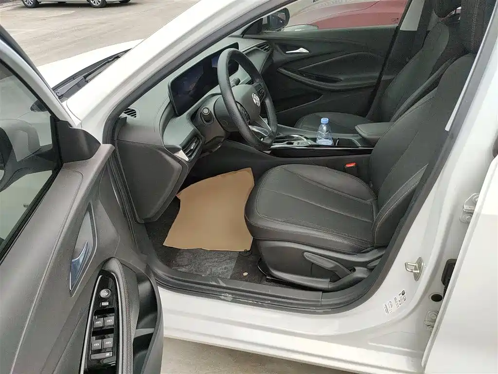 Buick Verano 2023 Pro Joy Edition фото 12