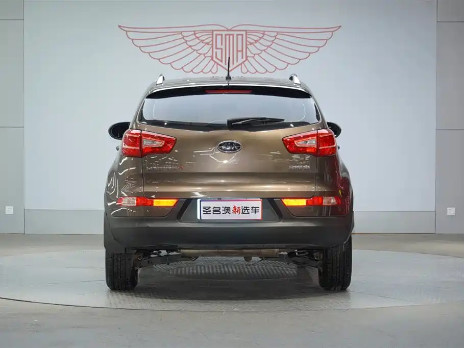 Kia Sportage 2012 2.0L Manual 2WD GL фото 5