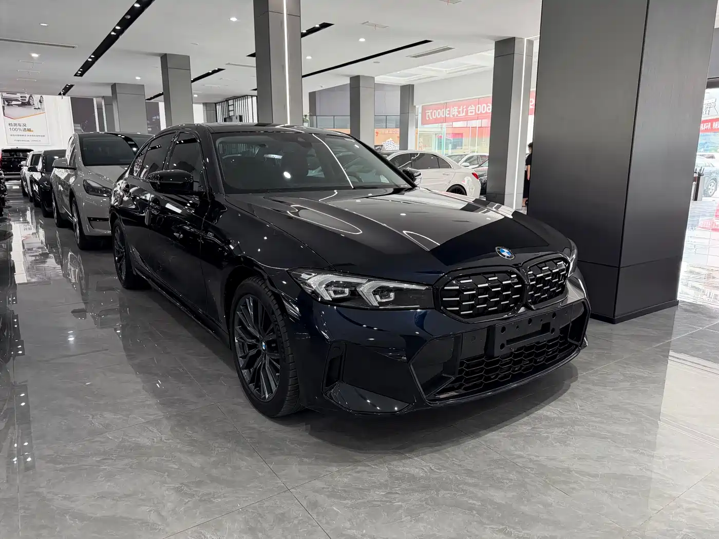 BMW 3 Series 2023 325Li M Sport Black Night Package фото 3