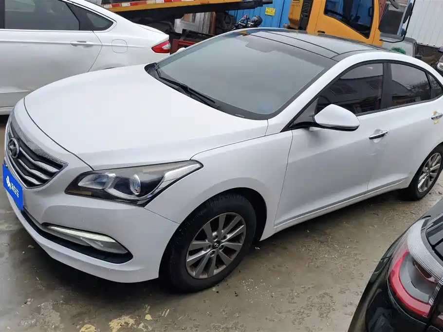 Hyundai Mistra 2014 1.8L Auto Smart GLS