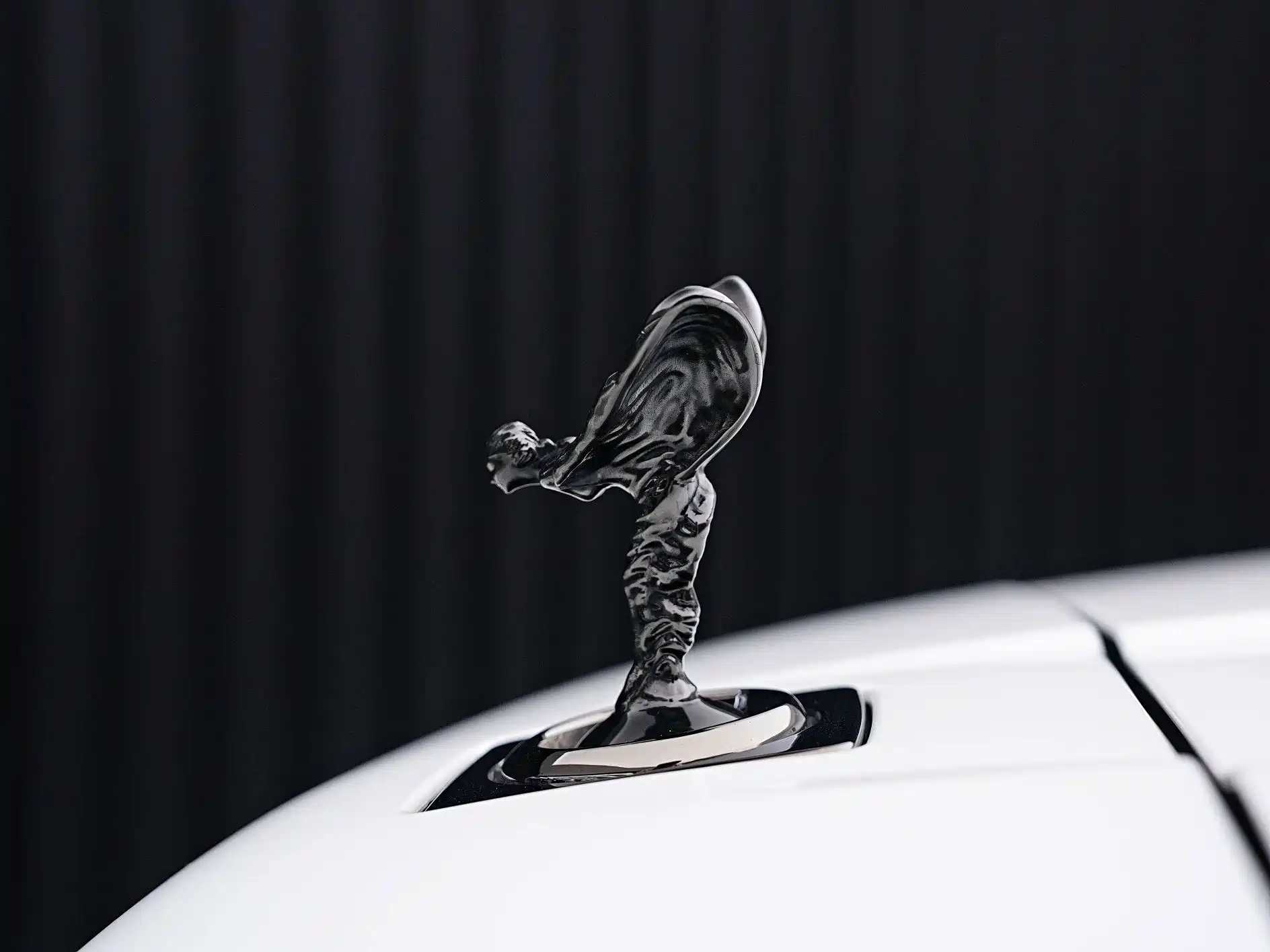 Фото 7 - Rolls-Royce Cullinan